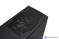 Bitfenix-Colossus_-_34