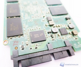 OCZ Vector_150_Controller12