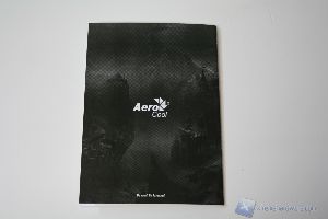 00129Aerocool XPREDATOR WHITE XTREMEHARDWARE.COM